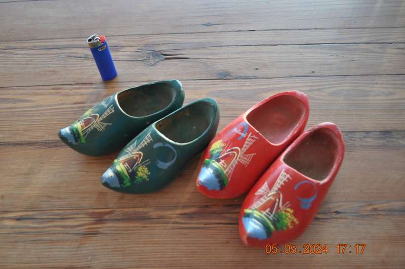 Mini Holland Wooden Shoes