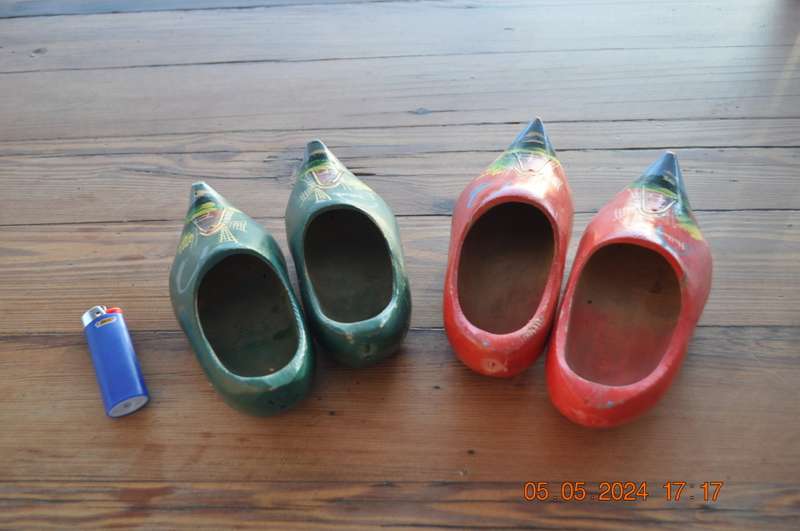 Mini Holland Wooden Shoes
