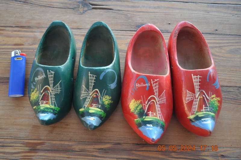 Mini Holland Wooden Shoes