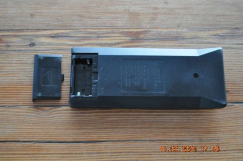 Original Technics EUR64747 Audio System Remote Control