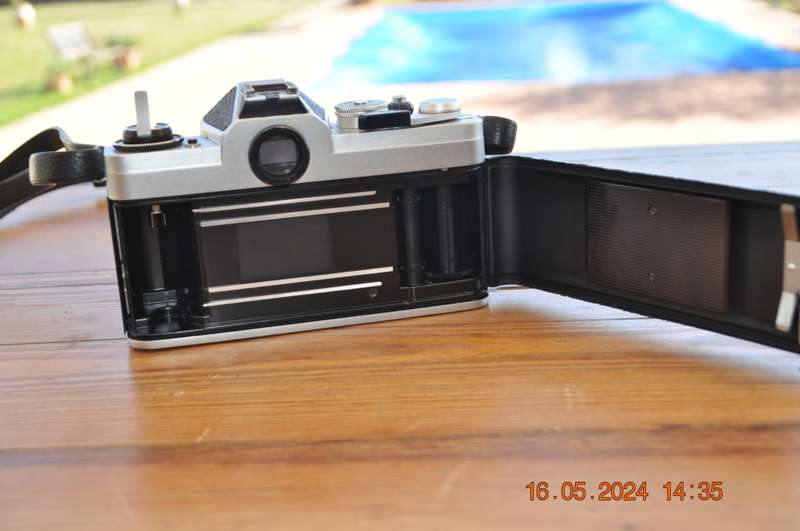 Chinon M-1 35mm SLR Film Camera Lens 55mm 1:7