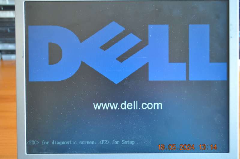 Old School Dell Intel Pentium III 500 Mhz