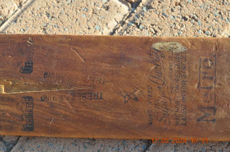 Vintage Select Cricket Bat