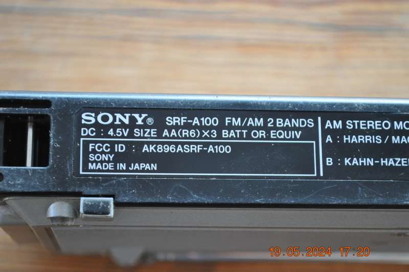Vintage Sony Stereo Transistor Portable Radio