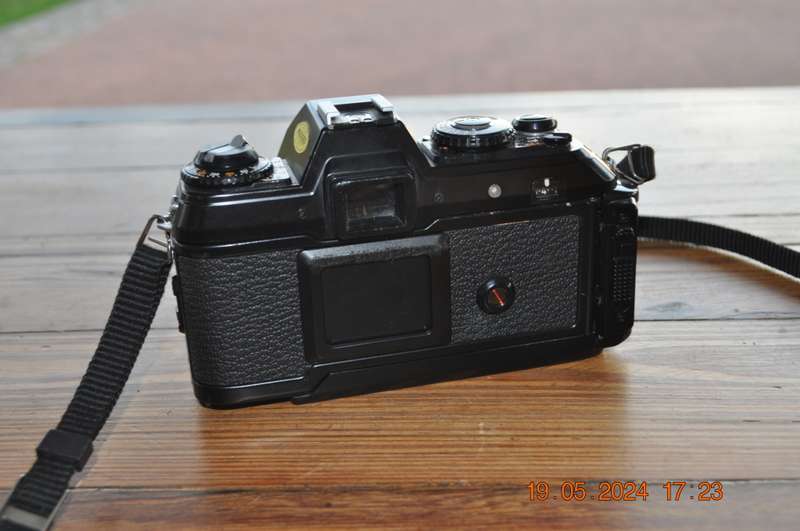 Konica FT-1 Motor 35mm SLR Film Camera With Lens