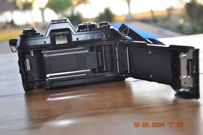 Konica FT-1 Motor 35mm SLR Film Camera With Lens