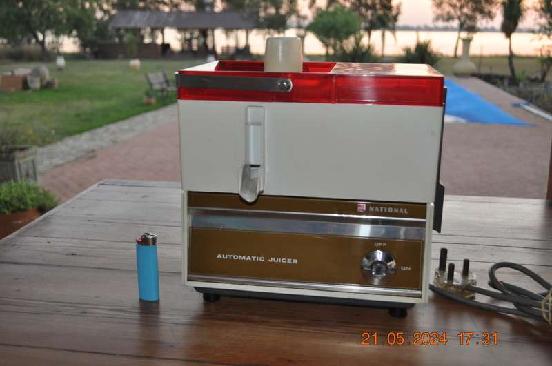 Vintage National Juicer