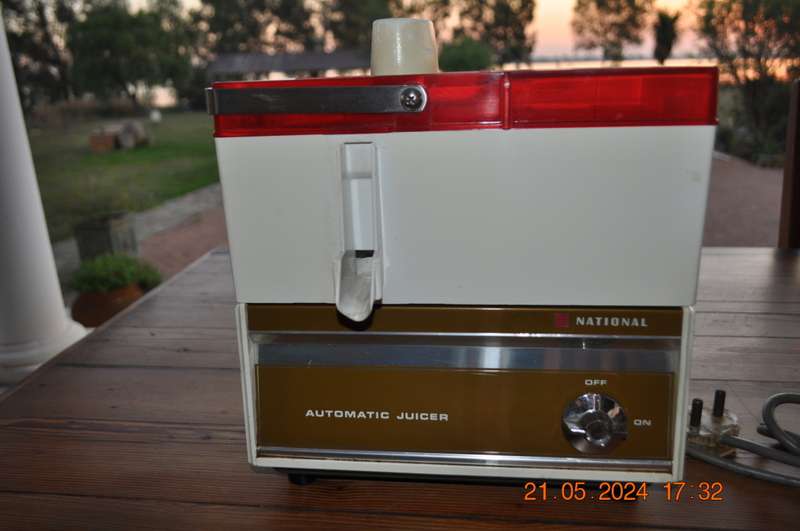 Vintage National Juicer