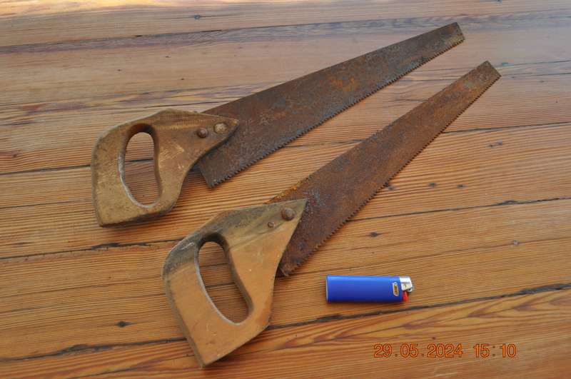 Vintage Hand Saws Rusted
