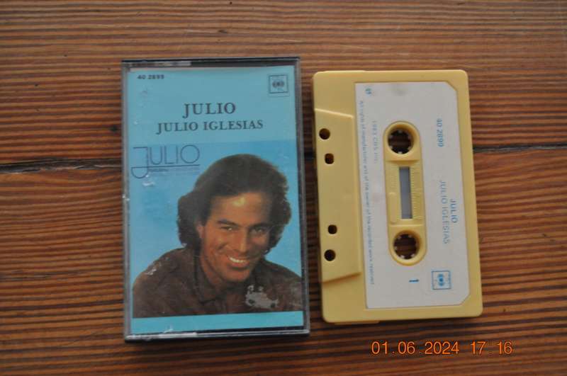 Julio Iglesias - Julio (Cassette)