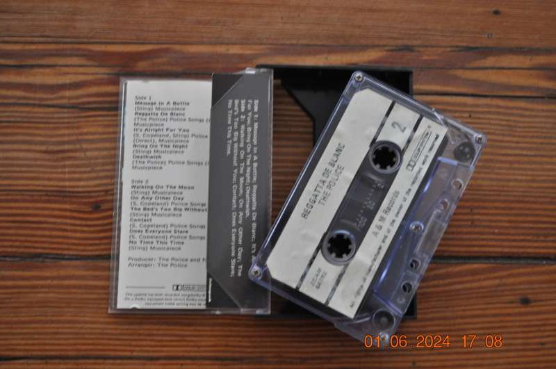 The Police - Reggatta De Blanc (Cassette)