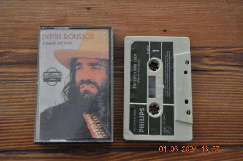 Demis Roussos - Forever & Ever (Cassette)