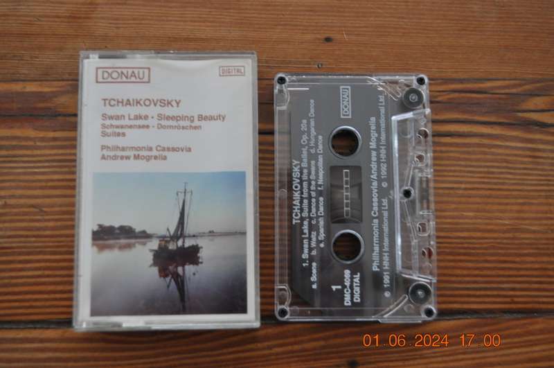 Tchaikovsky - Swan Lake/Sleeping Beauty (Cassette)