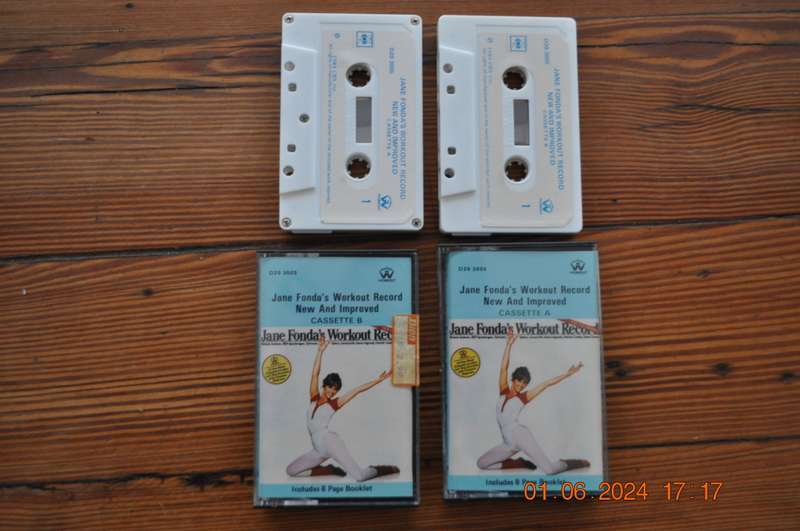 Jane Fonda - Workout Record : New And Improved (2 x Cassettes)