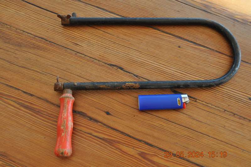 Vintage Fredsaw Wood Handle