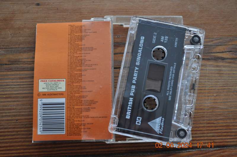 British Pub Party Singalong (Cassette)