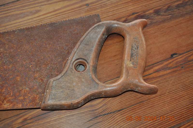 Vintage Lasher Rusted Carpenters Hand Saw