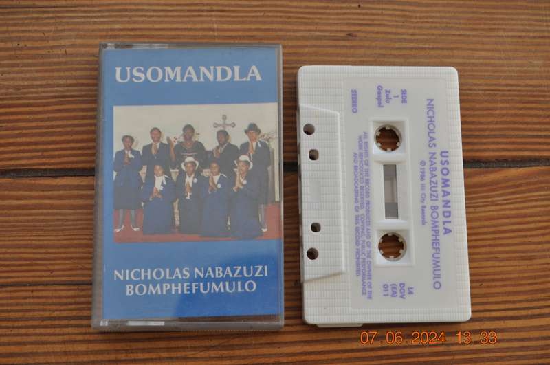 Usomandla - Nicholas Nabazuzi Bomphefumulo (Cassette)