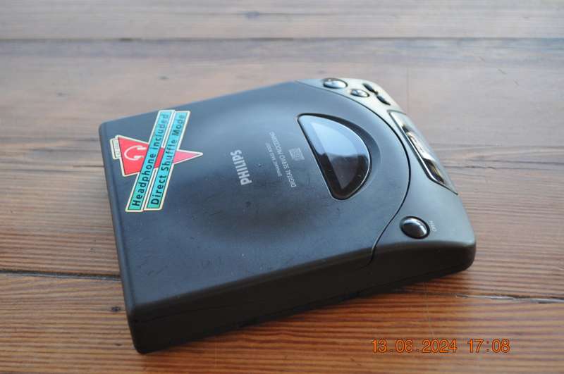 Old School Philips CD Walkman