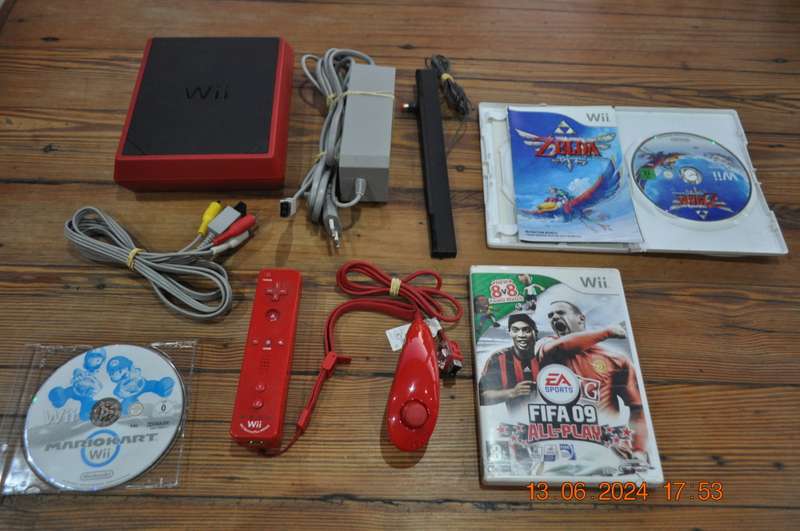 Nintendo Wii Complete (free games)