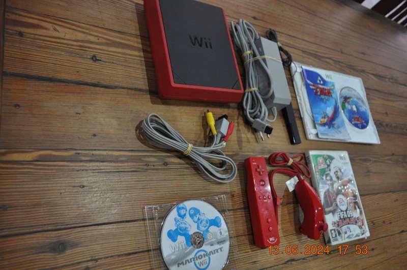Nintendo Wii Complete (free games)