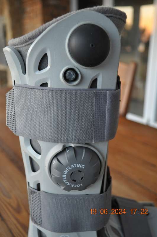 Aircast Moonboot Size Extra Small