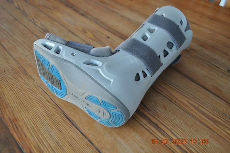 Aircast Moonboot Size Extra Small