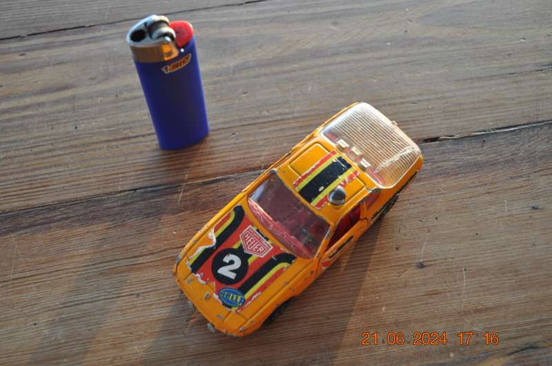 Vintage Corgi Porsche 924