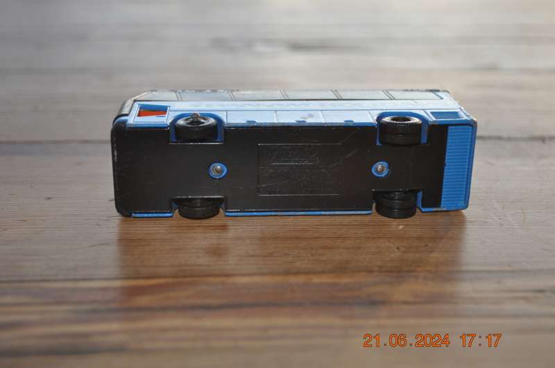 Vintage LLedo Marathons M3 Pan Am Bus