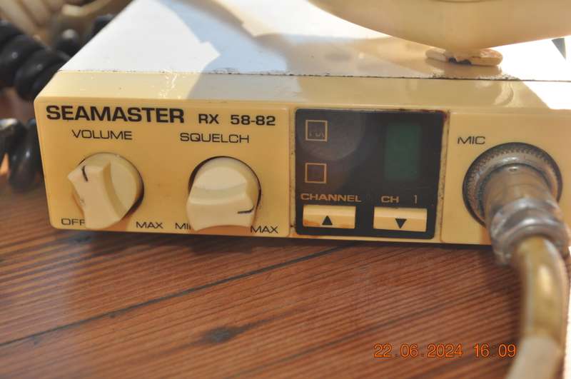 Vintage Seamaster CB Radio