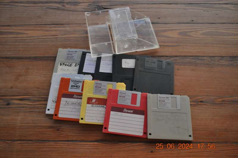 Vintage Computer Pre Owned Floppy Discs 1.44Mb