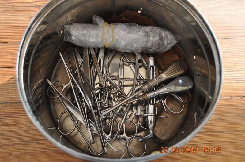Surgical Set 24 Piece