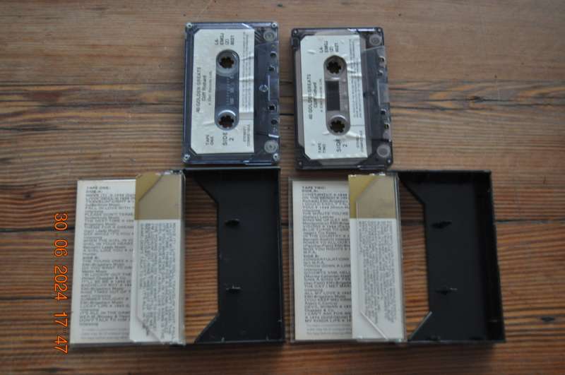 Cliff Richard - 40 Golden Greats (2 Cassettes)
