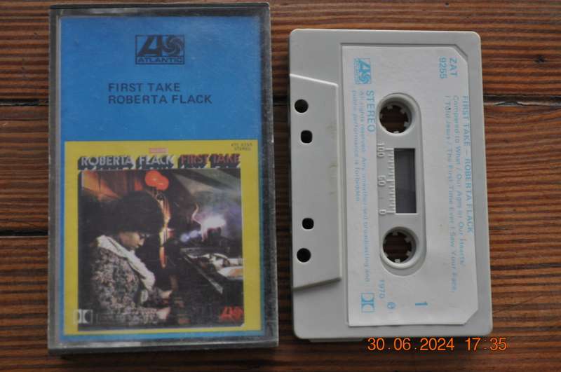Roberta Flack - First Take (Cassette)