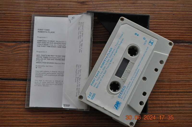 Roberta Flack - First Take (Cassette)