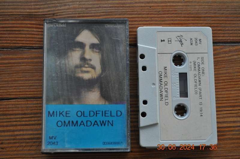 Mike Oldfield - Ommadawn (Cassette)