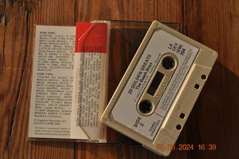 The Beach Boys - 20 Golden Greats (Cassette)