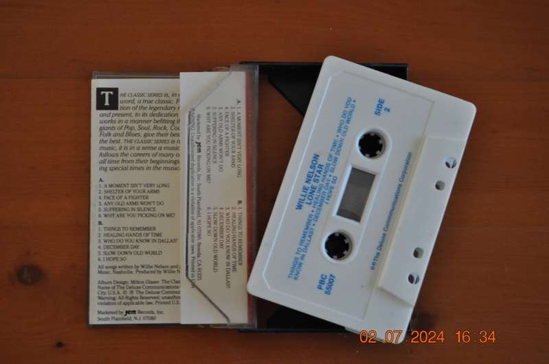 Willie Nelson - Lone Star (Cassette)