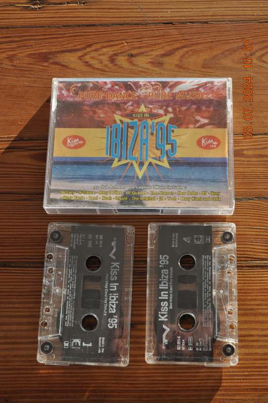 Kiss In Ibiza `95 (2 Cassettes)