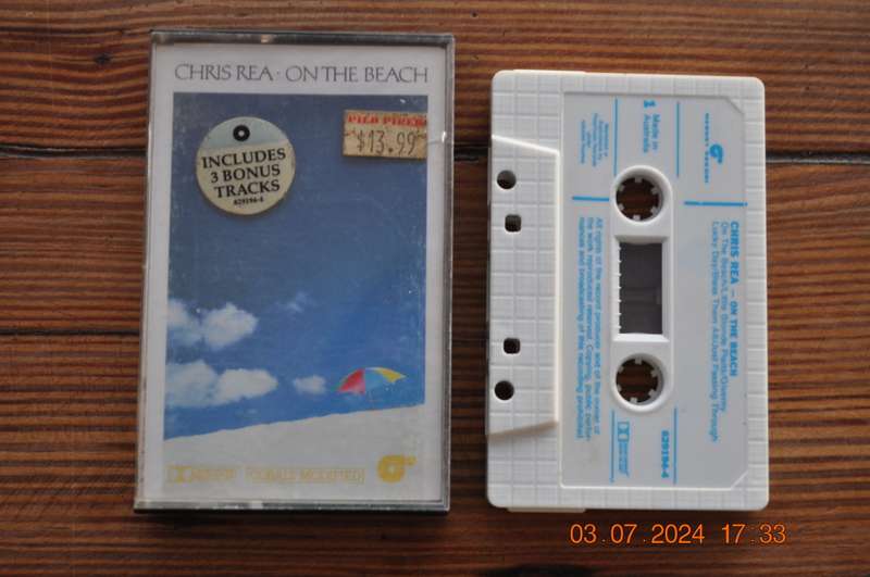 Chris Rea - On The Beach (Cassette)