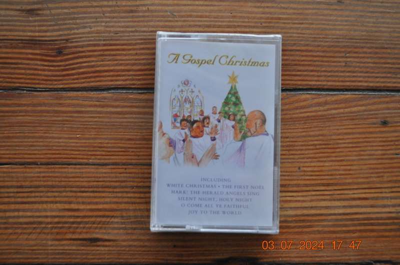 A Golden Christmas (Cassette)