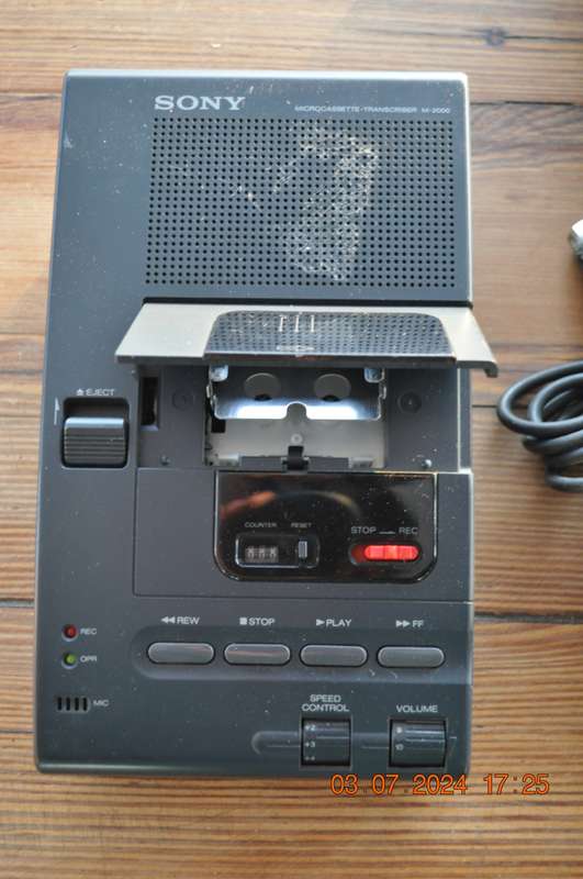Vintage Sanyo Sony Transcribing Equipment (as is)