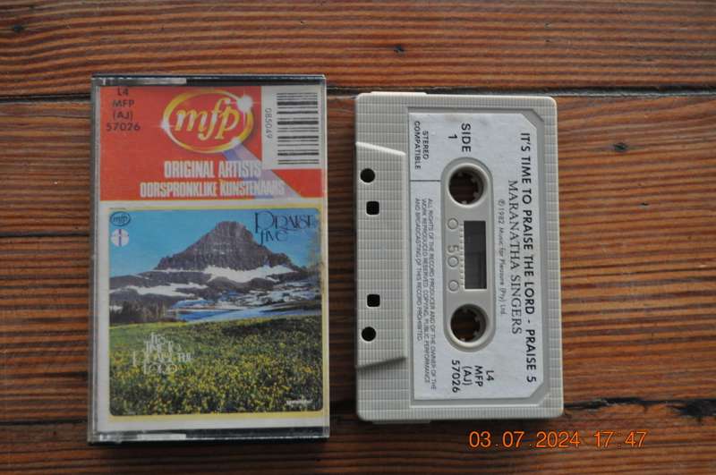 Maranatha Singers - It`s Time To Praise The Lord : Praise 5 (Cassette)