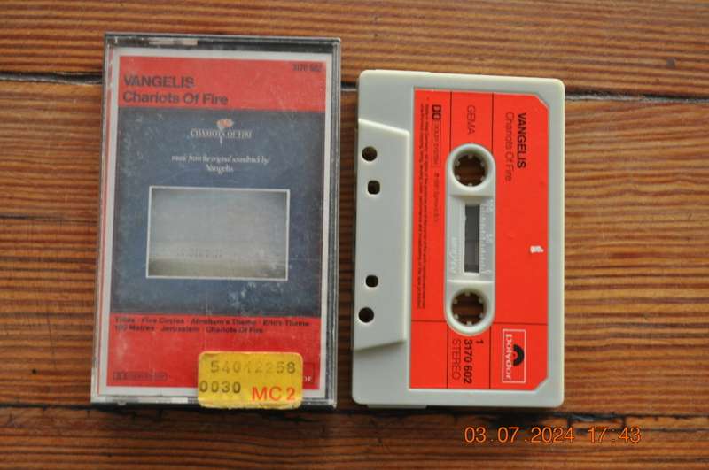 Vangelis - Chariots Of Fire (Cassette)