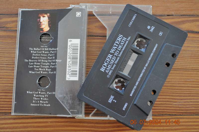Roger Waters - Amused To Death (Cassette)