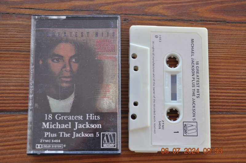 Michael Jackson Plus The Jackson 5 - 18 Greatest Hits (Cassette)
