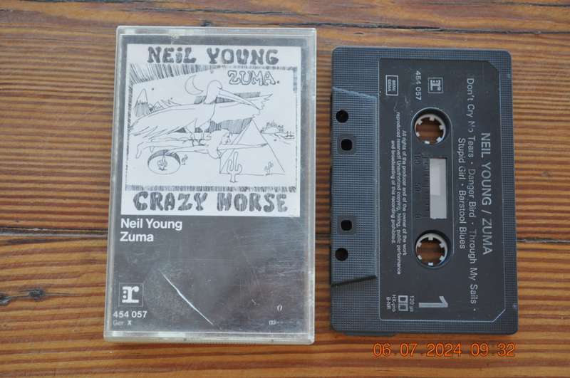 Neil Young - Zuma (Cassette)