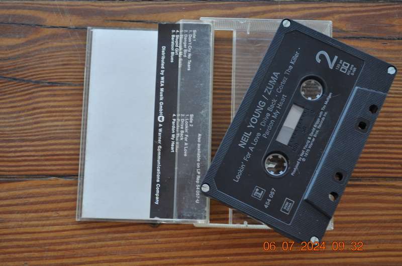 Neil Young - Zuma (Cassette)