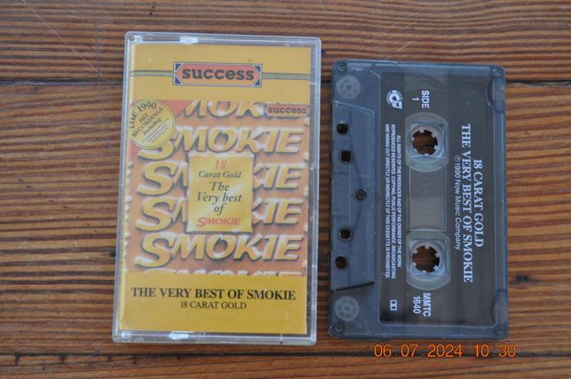 Smokie - 18 Carat Gold : The Very Best Of (Cassette)
