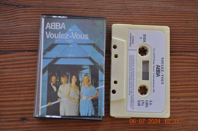 ABBA - Voulez Vous (Cassette)